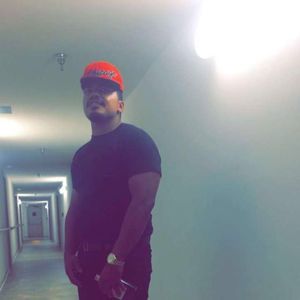 Meet your Posher, Adrian